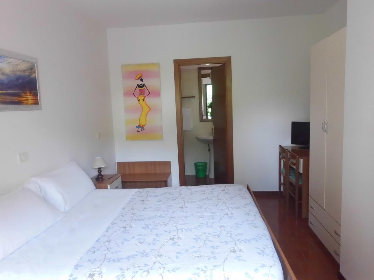 ספולטו Hotel Athena מראה חיצוני תמונה