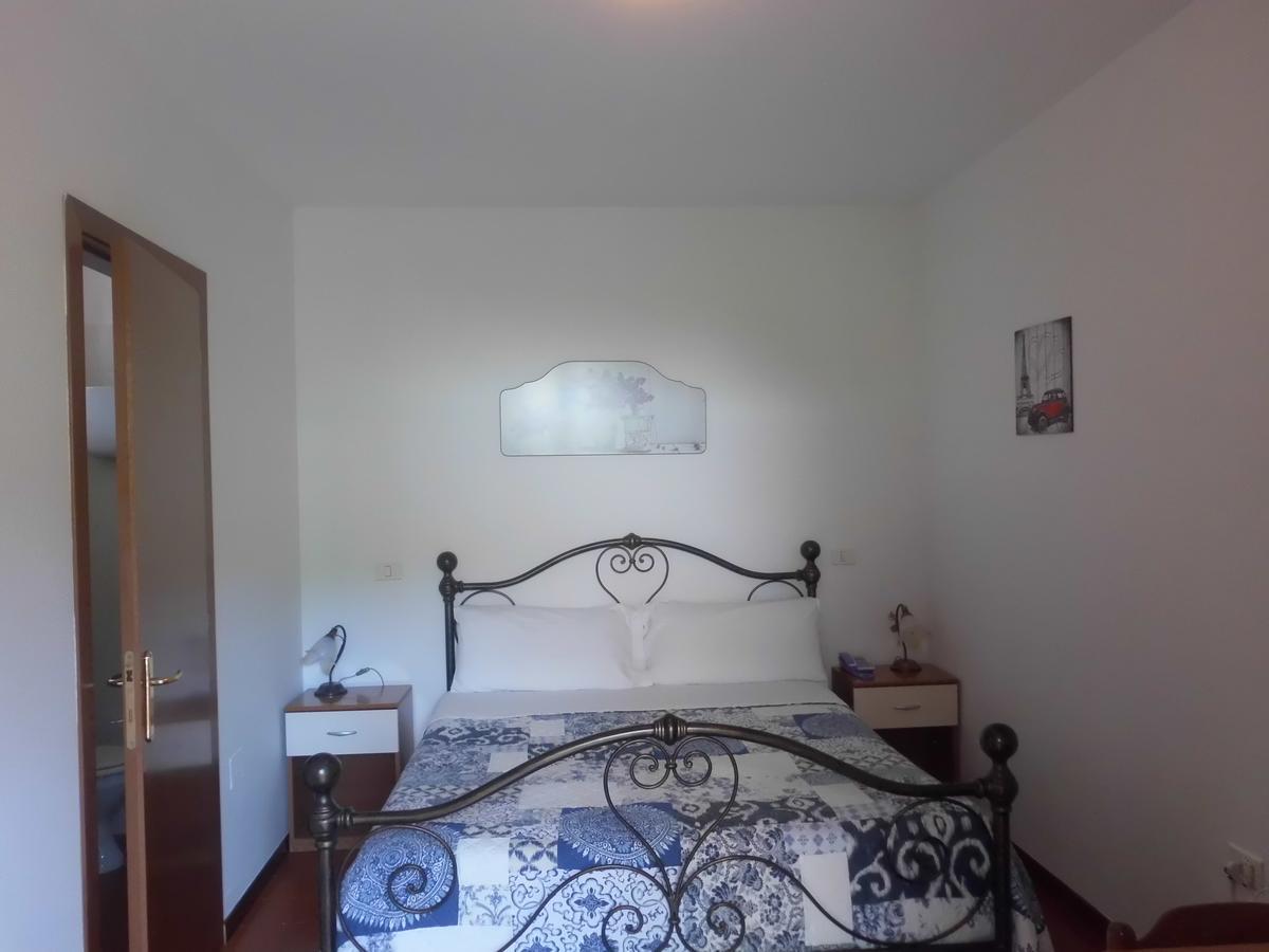 ספולטו Hotel Athena מראה חיצוני תמונה
