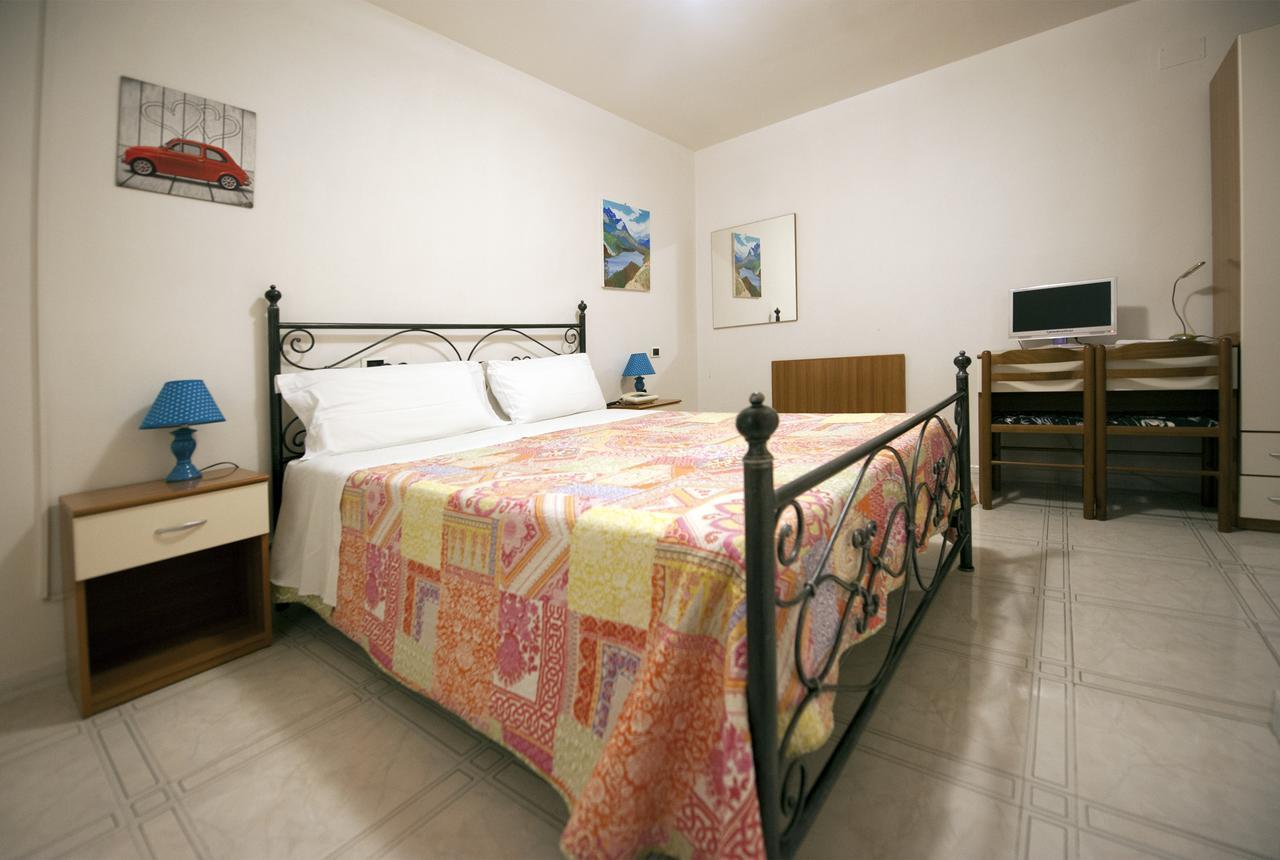 ספולטו Hotel Athena מראה חיצוני תמונה